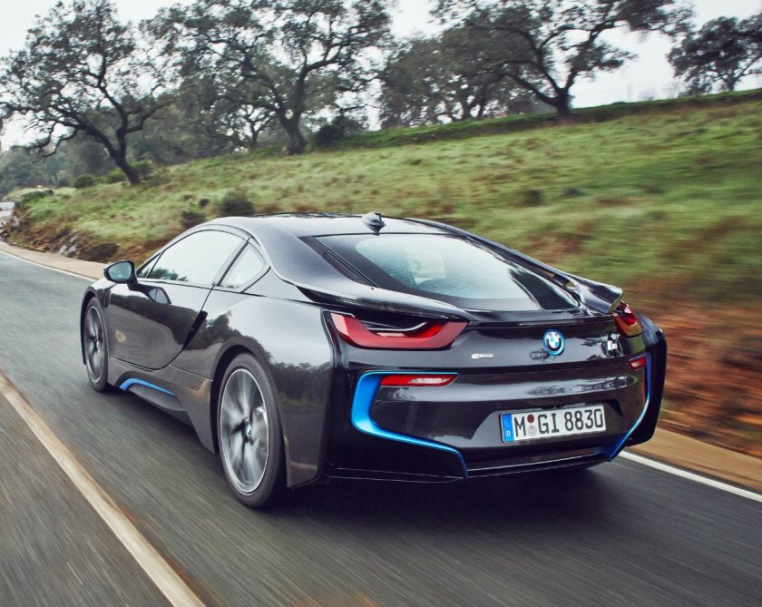 BMW i8