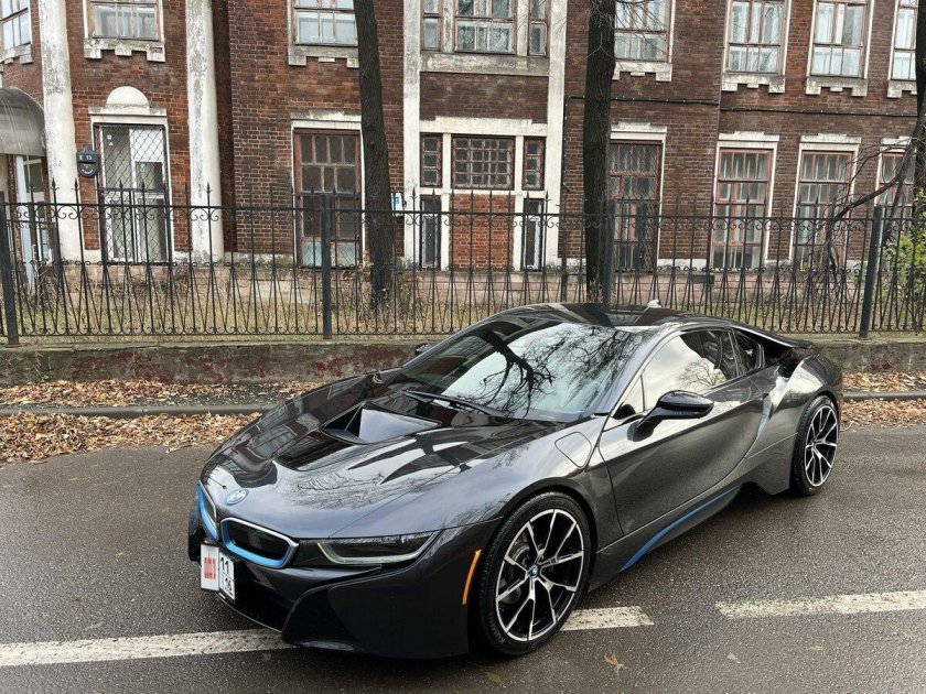 Bmw i 8 2015