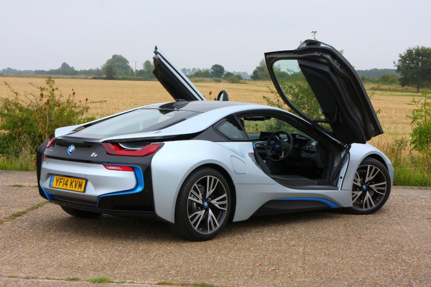 BMW Sport Coupe i8