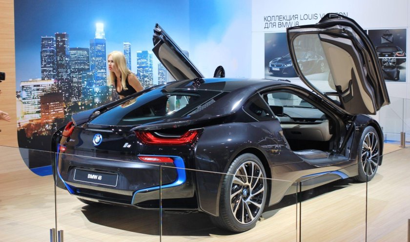 BMW i8 2022