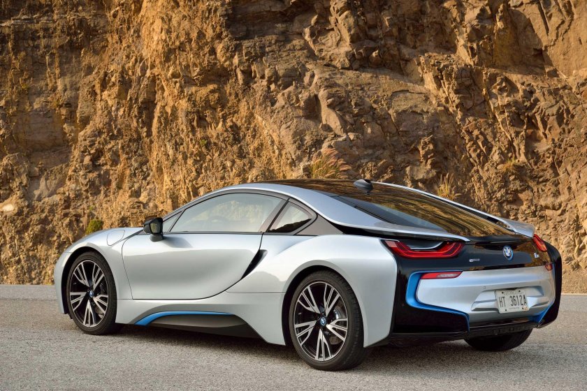 BMW i8