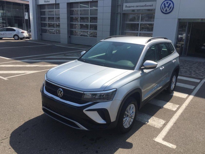 Фольксваген Таос белый