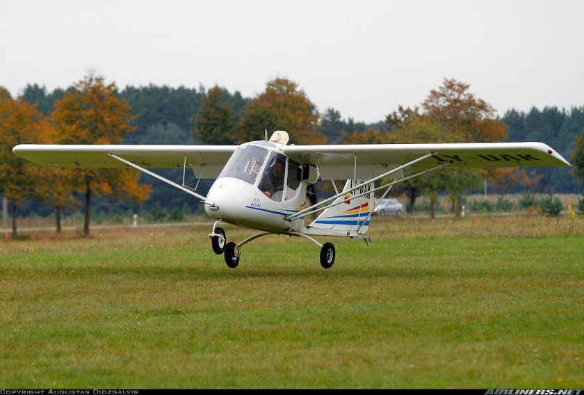 Самолет Бекас х-32