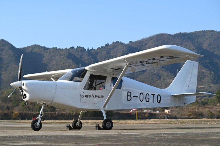 Самолет аг4