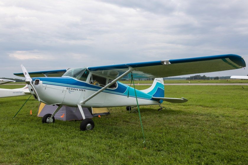 Ультралайт самолет