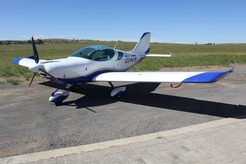 Чешский легкомоторный самолет