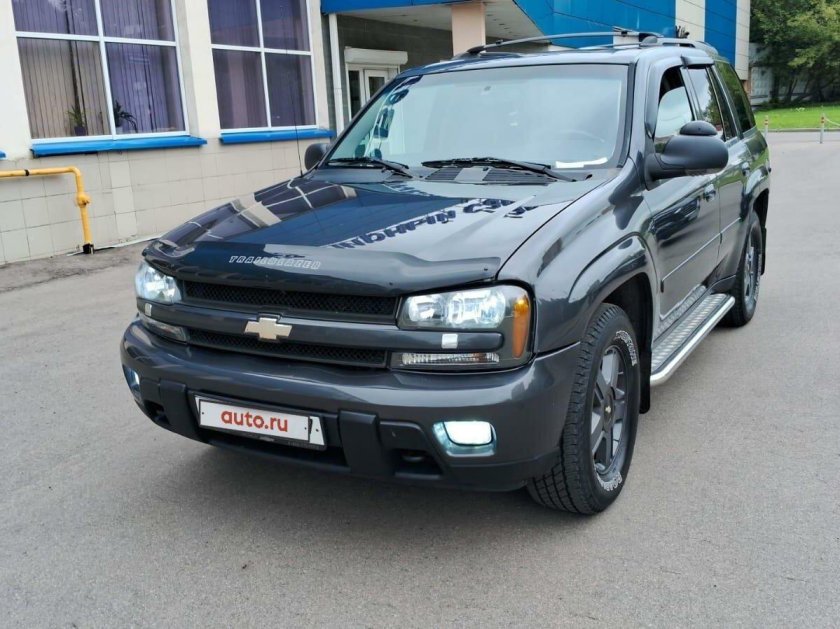 Шевроле трейлблейзер 2006 полностью черный