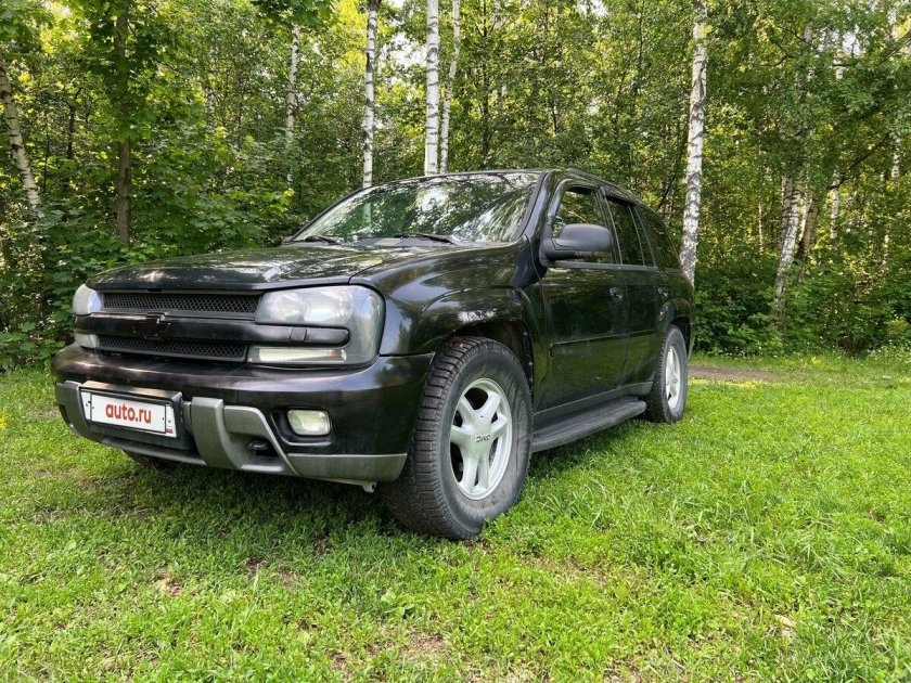 Chevrolet trailblazer 1 поколение