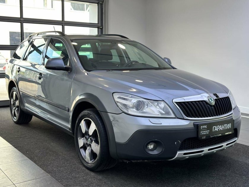 Skoda octavia scout 2012