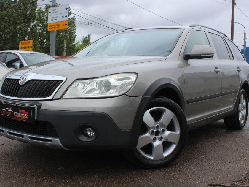 Октавия Скаут 2012