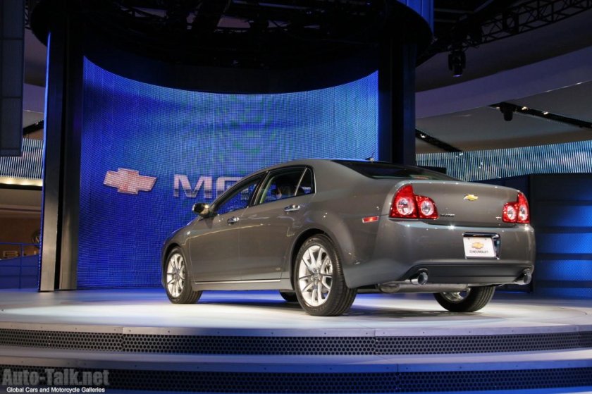 Chevrolet Malibu 8