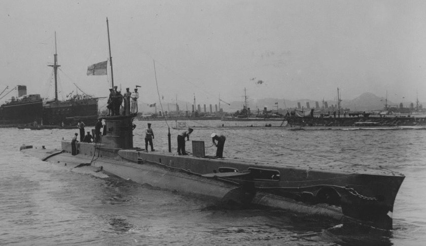 Подводная лодка 1915