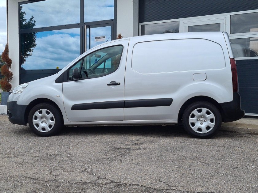 Пежо партнер