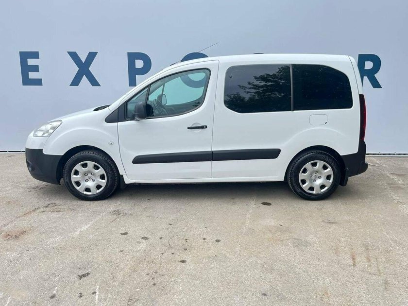 Пежо партнер 2013