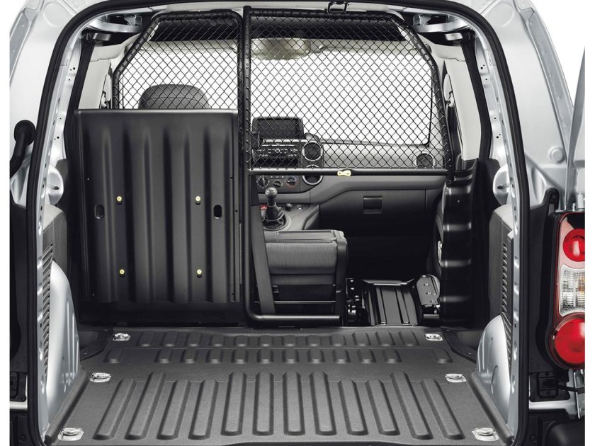 Peugeot partner 2 грузовой отсек