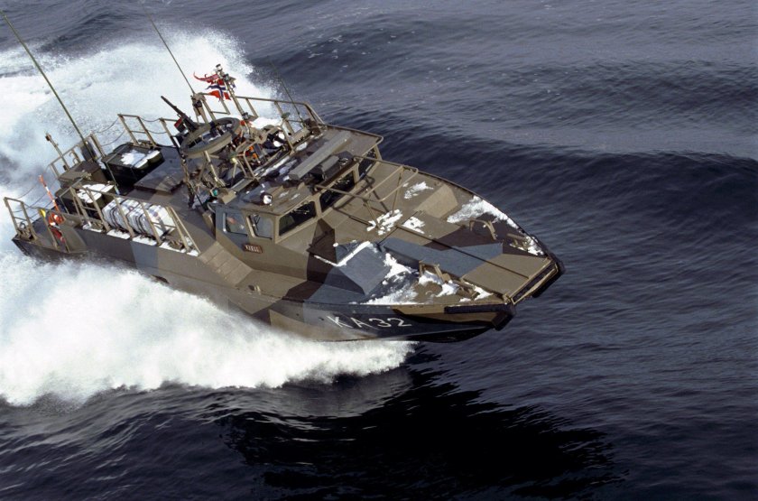 Cb90 Combat Boat