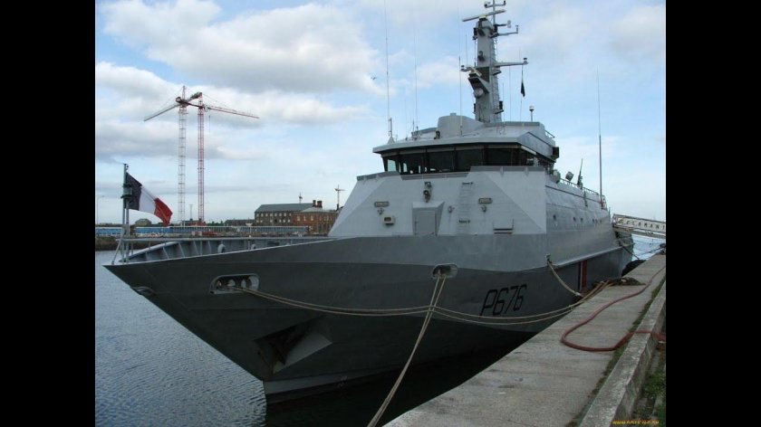 Корабль катер