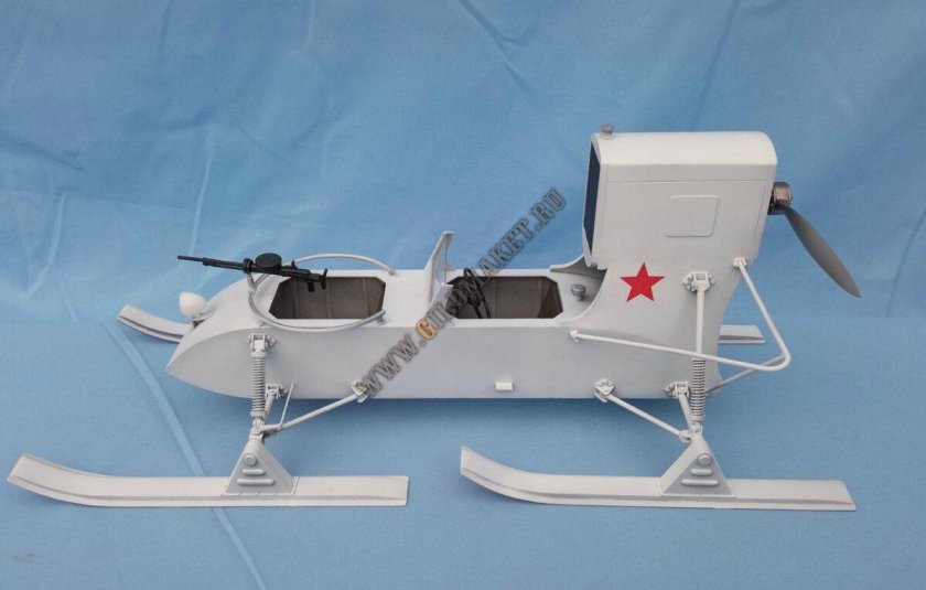 Боевые аэросани РФ-8 (ГАЗ-98).