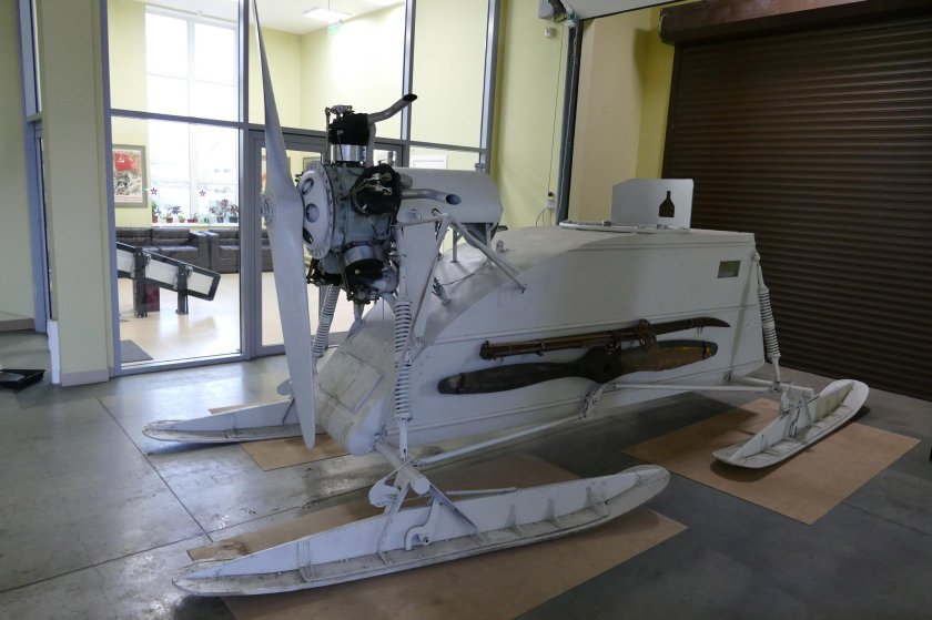 Боевые аэросани НКЛ-26