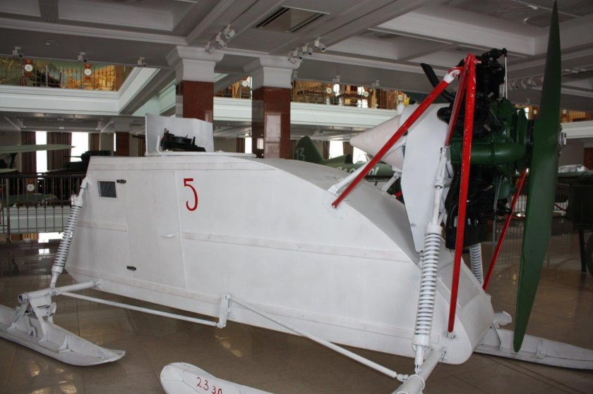 Боевые аэросани НКЛ-26