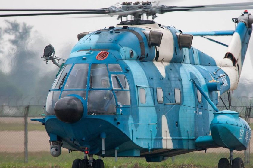 Z-8 вертолет