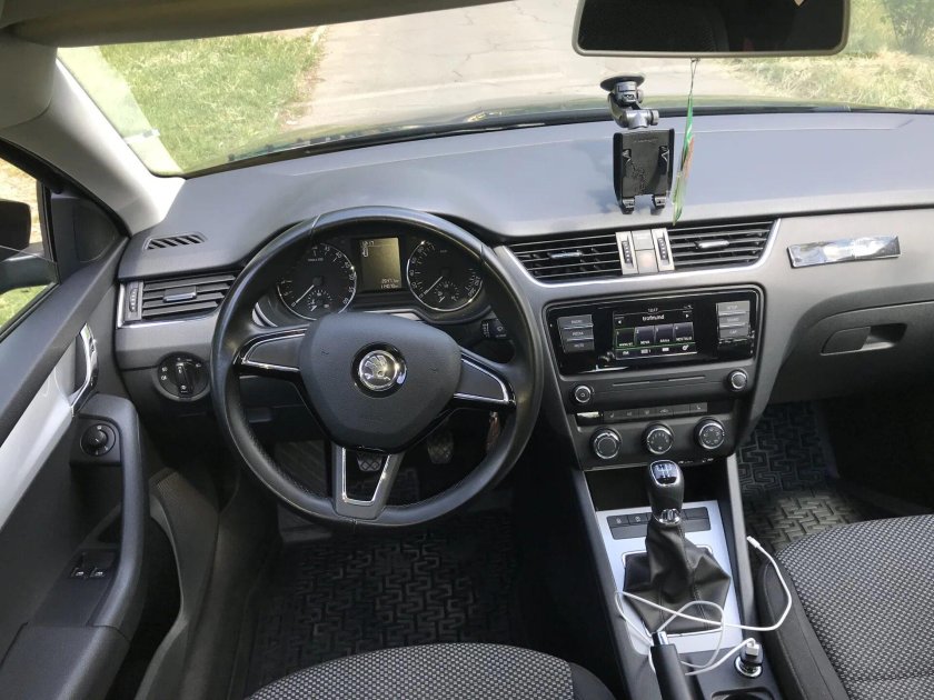 Шкода актавия 2016 салон