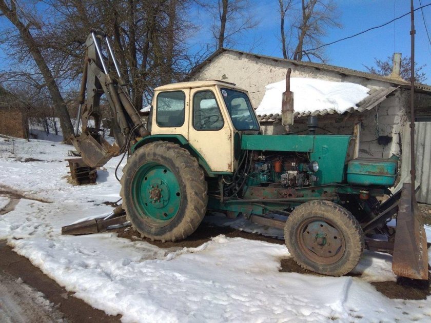 Трактор 80 ЮМЗ экскаватор