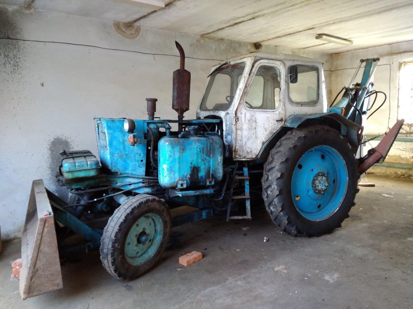 Трактор ЭО 2621