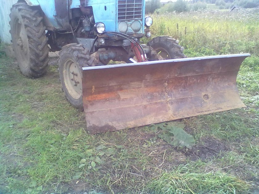 МТЗ 80 самодельная лопата