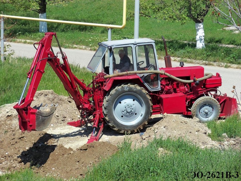 ЮМЗ 6кл ЭО 2621