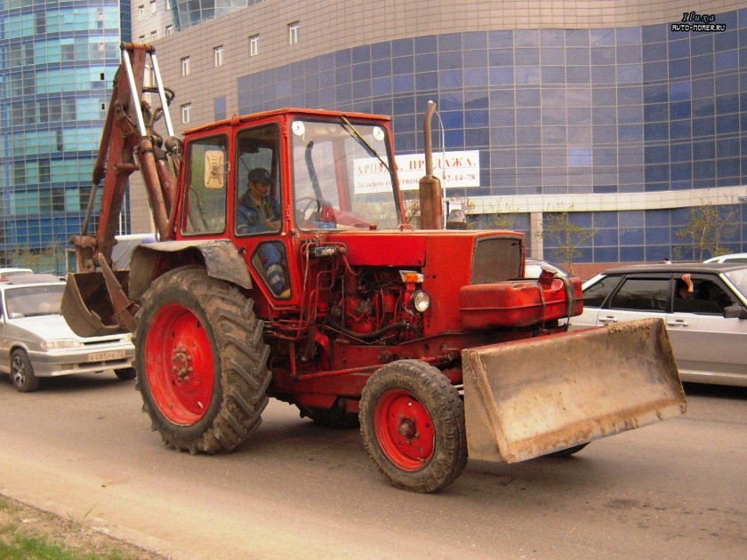Трактор ЭО 2621