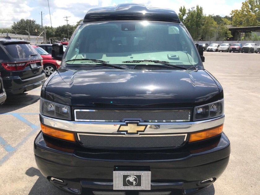 Chevrolet Express 2020