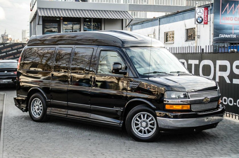 Chevrolet Express Explorer