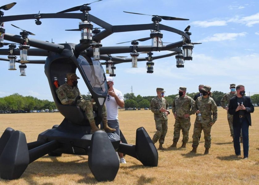 Квадрокоптер военный