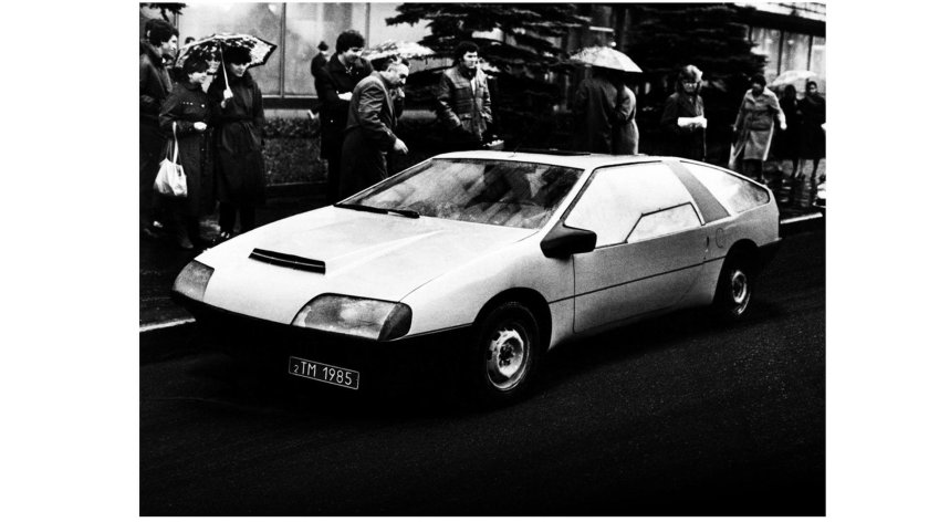 Геннадий Хаинов Лаура