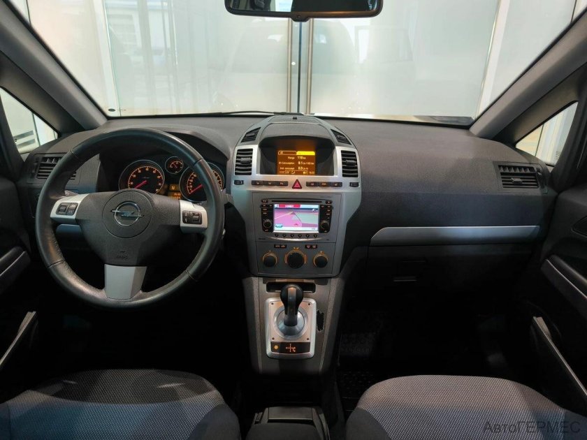 Опель зафира 2006