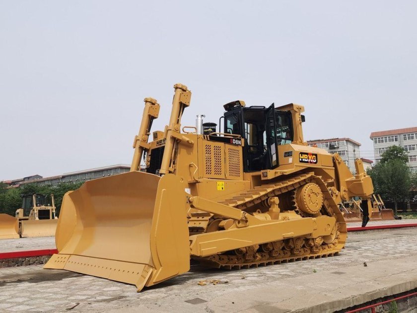 Гусеничный бульдозер