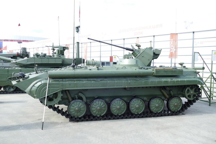 Боевая разведывательная машина БРМ-1к