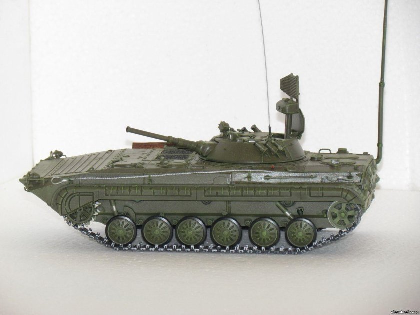 Боевая разведывательная машина БРМ-1к