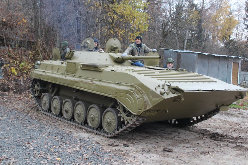 Боевая машина бмп 1