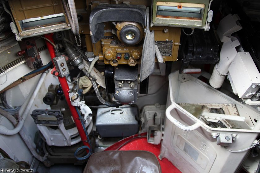 Боевая разведывательная машина БРМ-1к