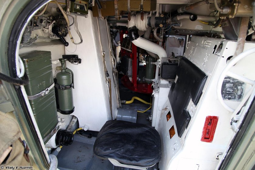 Боевая разведывательная машина БРМ-1к