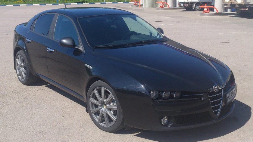 Альфа Ромео 159