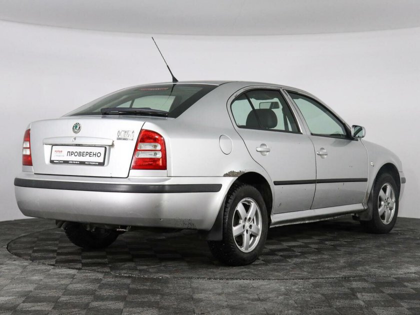 Шкода октавия 2008 года 1.6