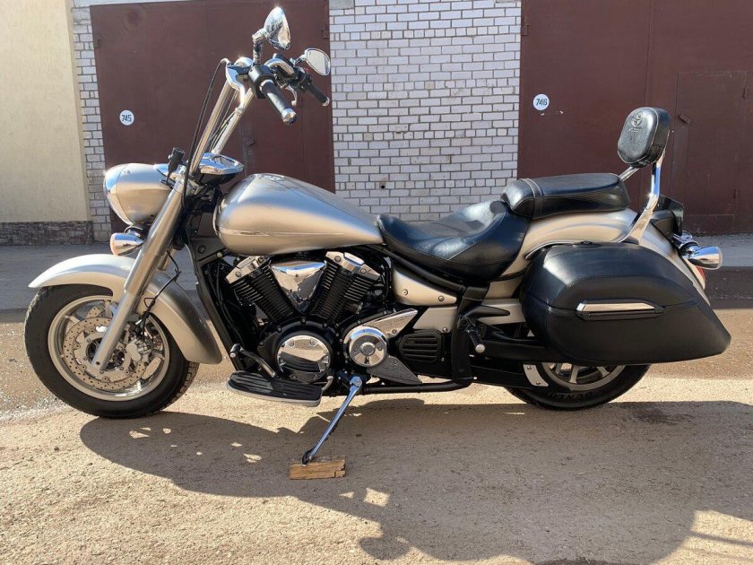 Yamaha Midnight Star 1300