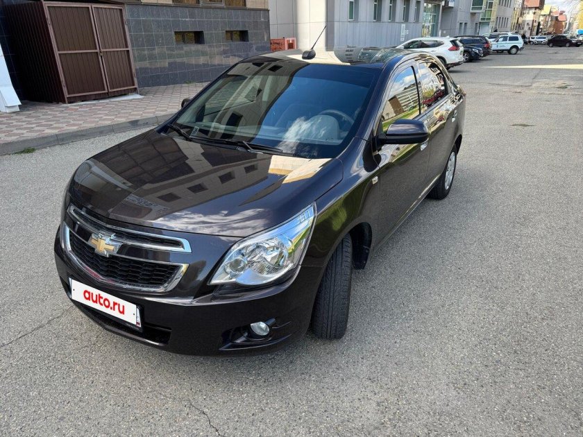 Chevrolet cobalt 2023