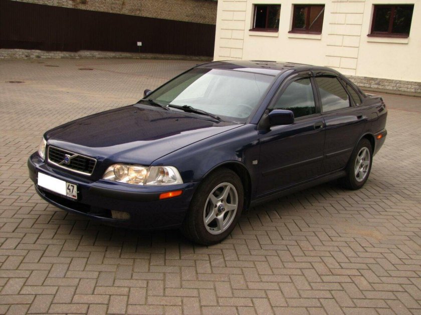 Volvo s40 2004