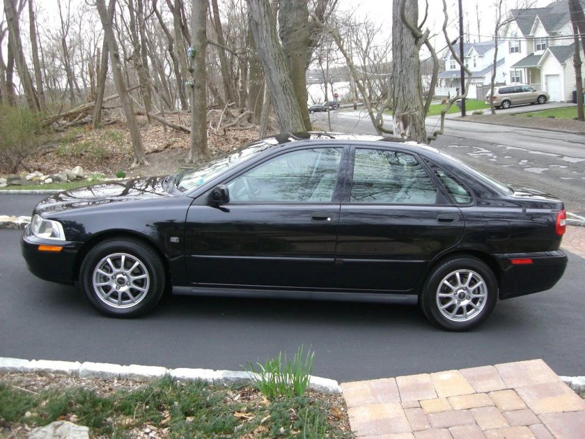 Вольво s40 2004