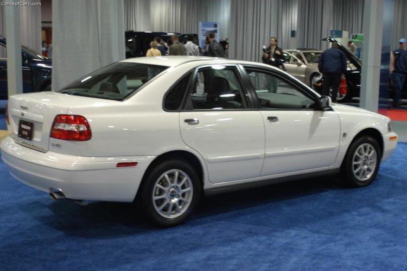 Volvo s40 2003