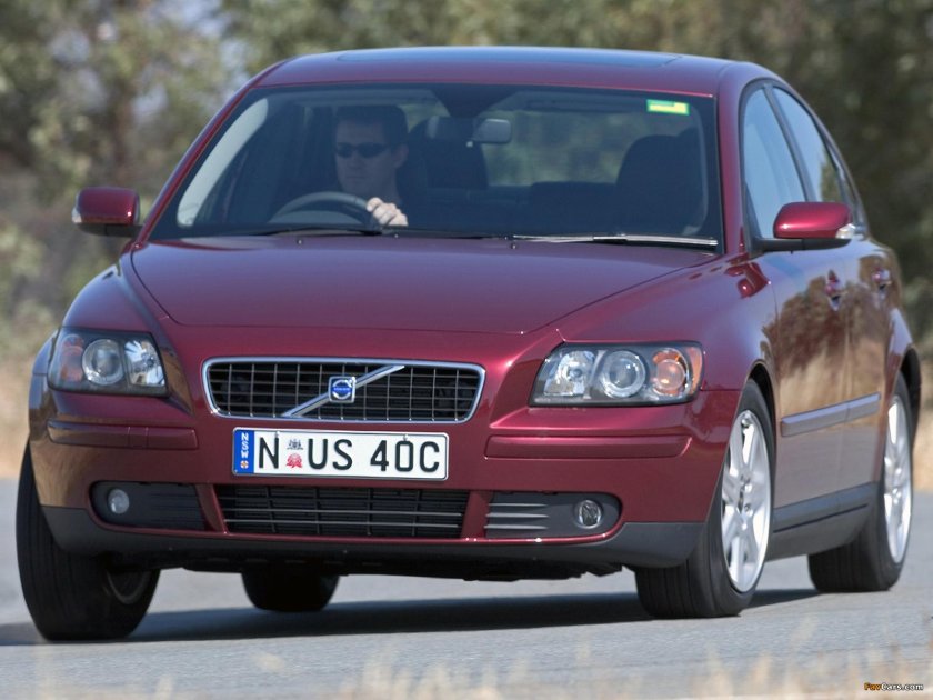 Вольво s40 2004